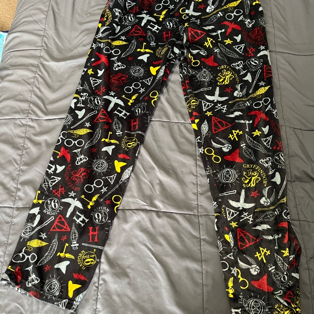 Warner Bros. Black and Red Graphic Joggers